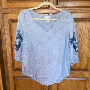 Liz Claiborne Embroidered Cotton Top